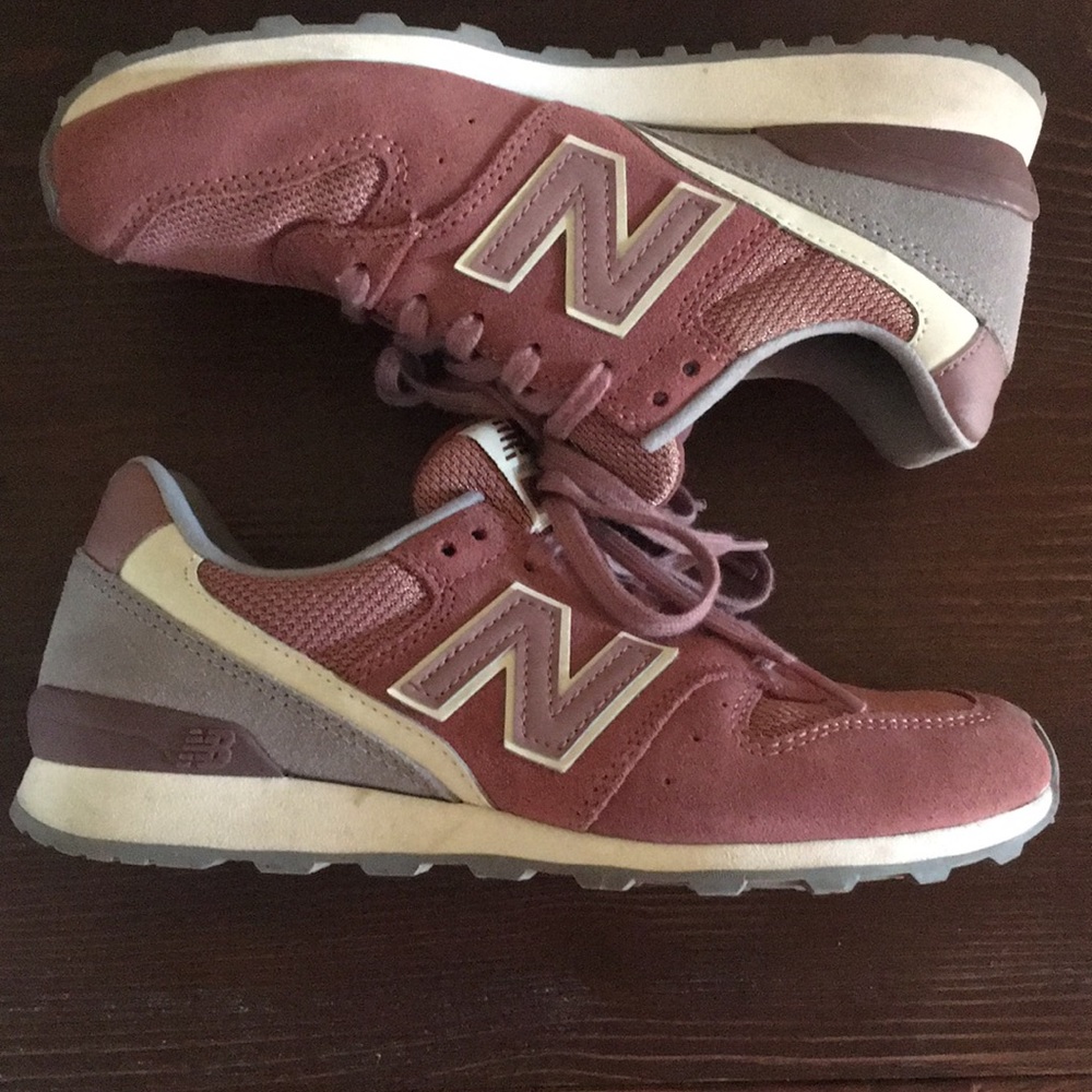 New Balance 696 Sz 6.5
